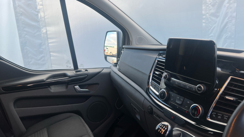 Ford Transit Custom 280 L1 Diesel Fwd 2.0 EcoBlue 130ps Low Roof Limited Van